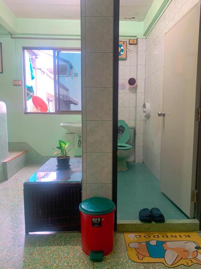 Ying Hostel バンコク都 エクステリア 写真